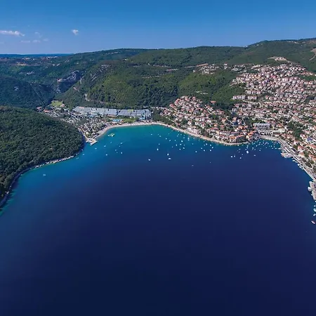 Gorgeous In Labin With Wifi Labin (Istria)